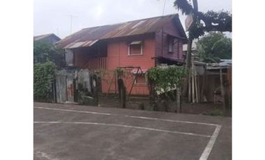 VENDO CASA DE MADERA FRENTE AL MAR