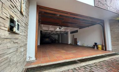casa en venta en altos de alejandrÍa. Cod V1371