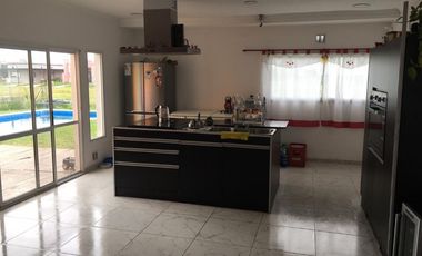 Casa en venta en Canning