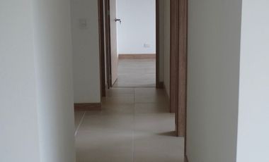 apartamento en arriendo en la cuenca - loma del barro. Cod A513324