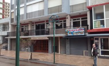 Se vende fondo de comercio en excelente ubicación.