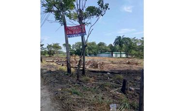 Rento terreno para empresas en Cunduacán, Tabasco, 86692, MEX.  Cerca del parque industrial.