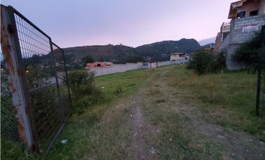 Terreno en venta en chaullabamba amplio 1500m2 cerca de la autopista