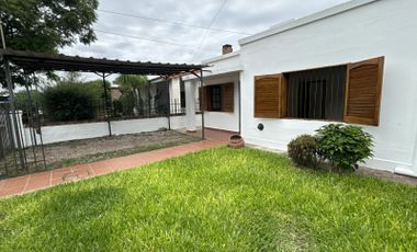 Vendo Casa en Arguello, a Metros a 50 mts de Heriberto Martinez y a 2 cuadras de la Recta