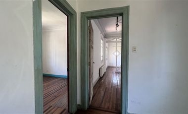 Casa en venta de 5 dorm. en Ñuñoa