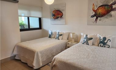2 Bed Beach Condo - Views of Pool, Golf, Ocean
