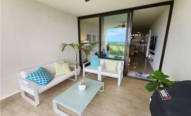2 Bed Beach Condo - Views of Pool, Golf, Ocean
