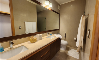 2 Bed Beach Condo - Views of Pool, Golf, Ocean