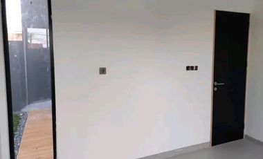 di jual rumah 2 lantai di jl bakti raya dekat arifin ahmad