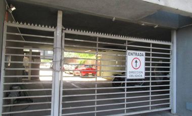 VENTA RADAL  CON ESTACIONAMIENTO