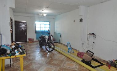 casa-local en venta en san roque. Cod V88006