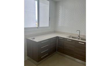 ALQUILO HERMOSO APARTAMENTO EN CONDADO DEL REY $1,600