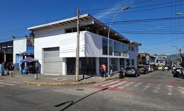 Se arrienda local esquinero - centro bucaramanga - ideal para tu negocio. Cod A9333