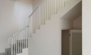 Rumah minimalis modern Griya Galaxy Wonorejo Merr Hadap utara