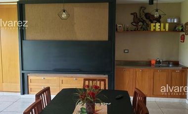 Casa venta 4 ambientes Hara Maria Victoria Moremo