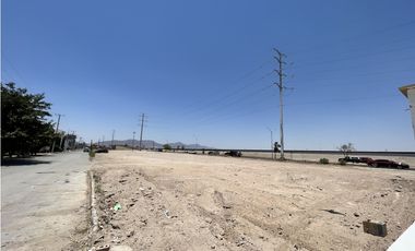 Terreno a nivel de calle y limpio! Bulevar Juan Pablo 2do Juárez Chih.