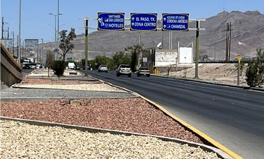 Terreno a nivel de calle y limpio! Bulevar Juan Pablo 2do Juárez Chih.