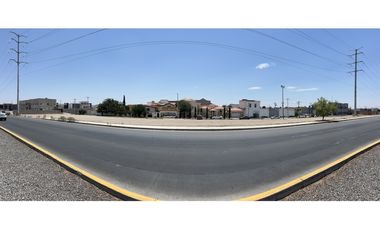 Terreno a nivel de calle y limpio! Bulevar Juan Pablo 2do Juárez Chih.