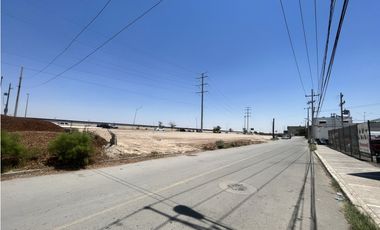 Terreno a nivel de calle y limpio! Bulevar Juan Pablo 2do Juárez Chih.