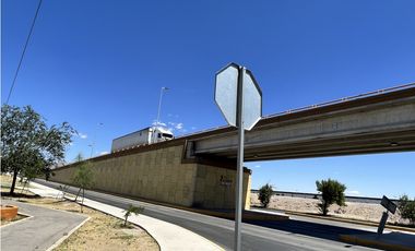Terreno a nivel de calle y limpio! Bulevar Juan Pablo 2do Juárez Chih.
