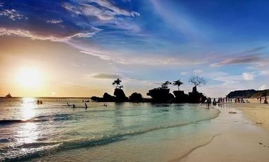 Best Luxury Condo/Apartmenttel For Sale in Boracay - 3 Bedroom Penthouse