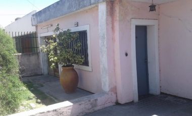 Casa para la venta Barrio Rosedal, zona Ruta 20