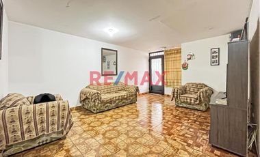 Oportunidad Única: Venta De Departamento En 2Do Piso