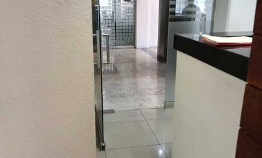 Oficina en torre Blvd