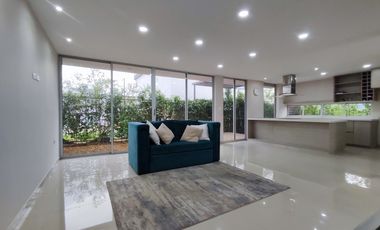 casa en venta en via antigua bocono. Cod V28696