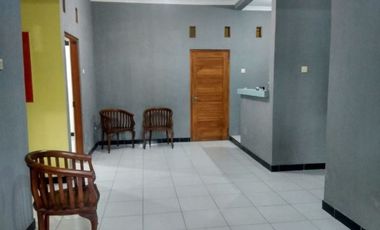 RUMAH MINIMALIS 2LT SIAP HUNI DI TENGAH KOTA JOGJA