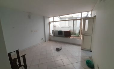 LOCAL COMERCIAL EN ARRIENDO EN VERSALLES