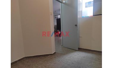 🏡 ¡Tu nuevo hogar en la mejor ubicación de Trujillo! 🌟

🔑 Alquila un departamento en el primer piso con  ubicación estratégica

✨ Detalles del dep