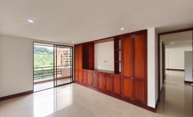 apartamento en arriendo en bajo aguacatal. Cod A9190861