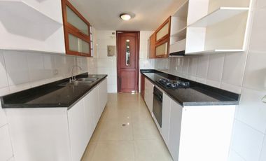 apartamento en arriendo en bajo aguacatal. Cod A9190861