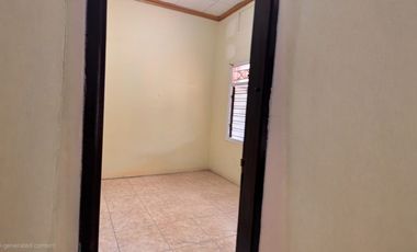 Rumah Luas 2 Lantai Disewakan di Tebet Timur - 4+1 KT, Lokasi Strategis & Lingkungan Premium