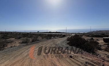 AMPLIO TERRENO EN ARRAYAN COSTERO LA SERENA