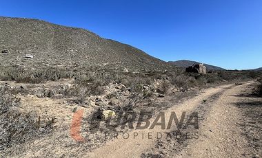 AMPLIO TERRENO EN ARRAYAN COSTERO LA SERENA