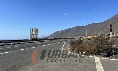 AMPLIO TERRENO EN ARRAYAN COSTERO LA SERENA