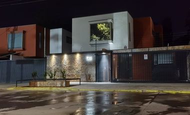 Casa en venta de 3 dorm. en Huechuraba