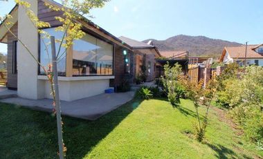 Casa en Venta en TORAL 406