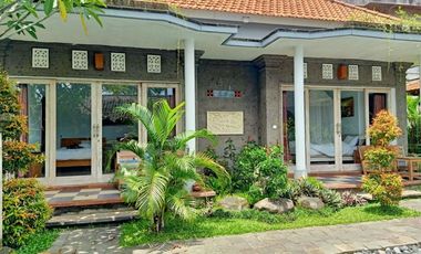 VILLA CANTIK DI KAWASAN HIJAU UBUD, INVESTASI PASTI UNTUNG