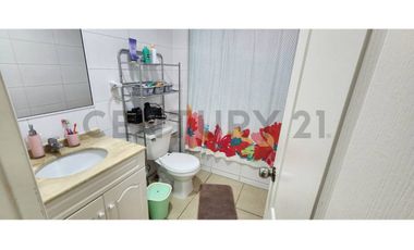 Gran departamento dúplex sector norte 4D+3B