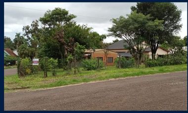 TERRENO amplio P/ Construir ! (500 m2) y Casa 70 m2,  a 1 cuadra Av. Victoria Aguirre