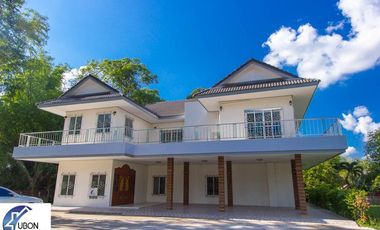 5 bed Country Estate