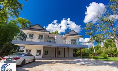 5 bed Country Estate