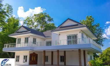 5 bed Country Estate