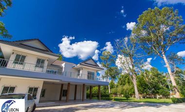 5 bed Country Estate