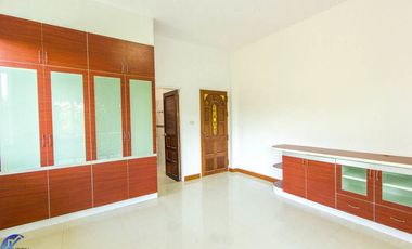 5 bed Country Estate