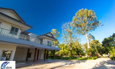 5 bed Country Estate