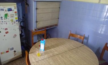 Casa 3 Ambientes a Reciclar - Barrio El Martillo